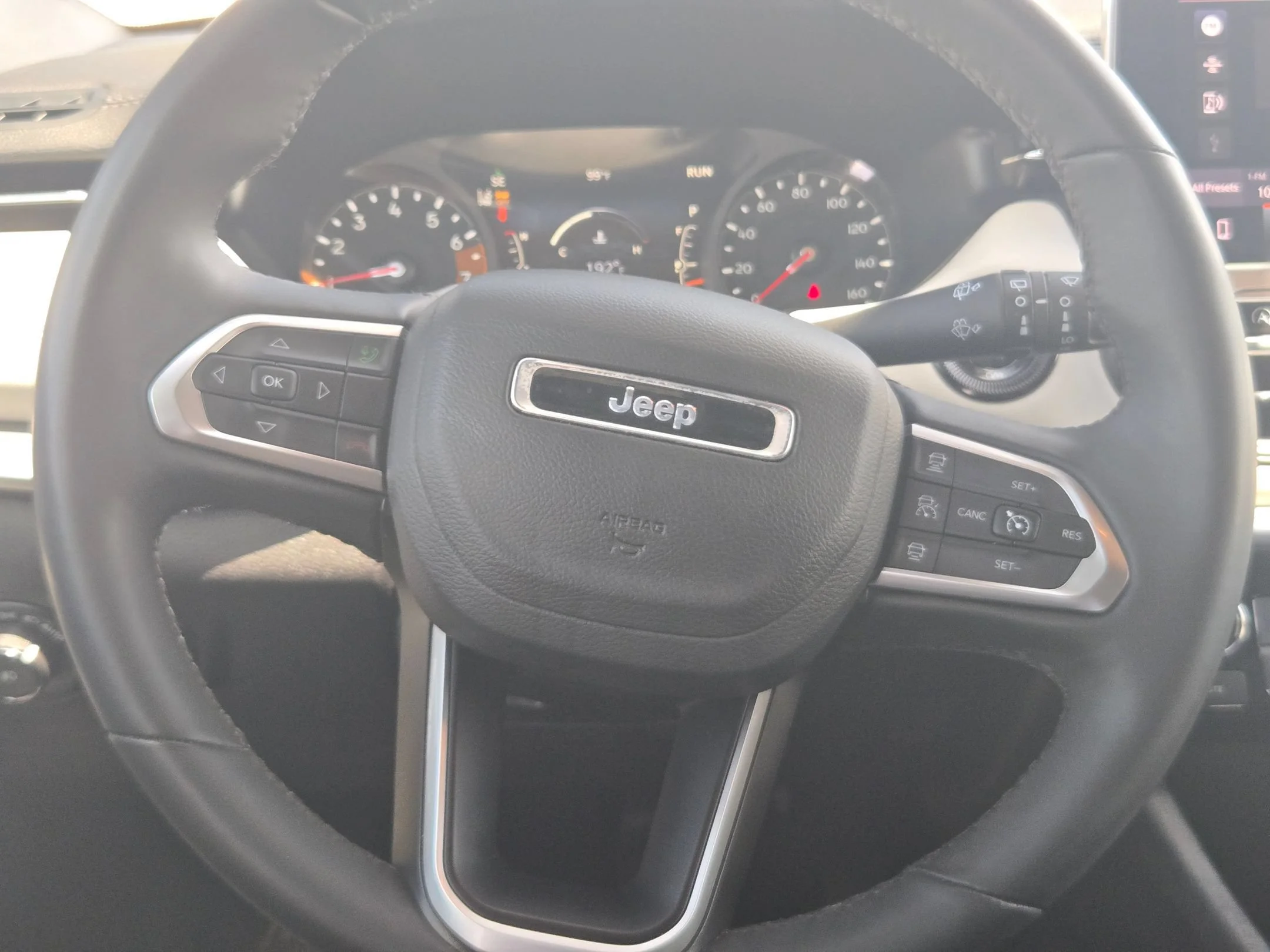 Used 2025 Silver Jeep Limited image 18