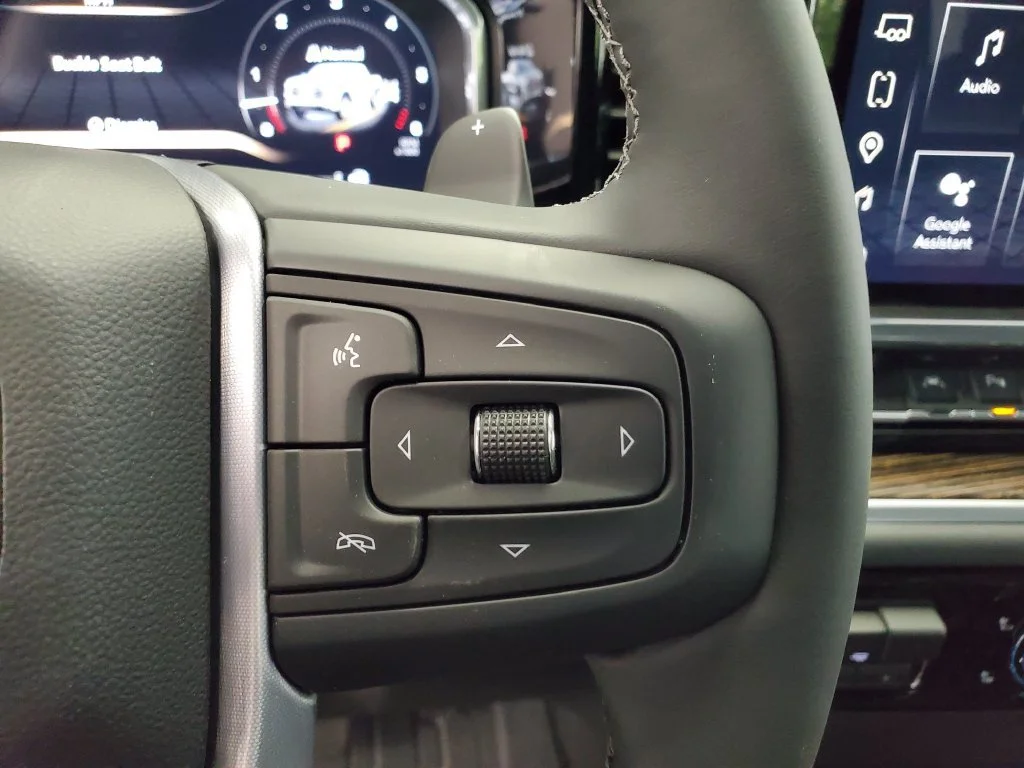 New 2026 Onyx Black GMC Elevation image 10