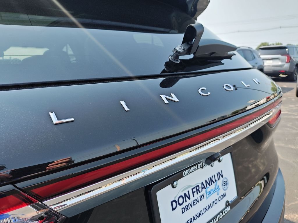 Used 2020 Black Lincoln Reserve image 27