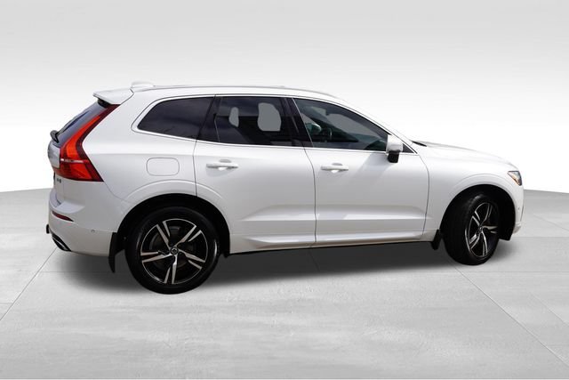 Certified Used 2018 White Volvo T8 R-Design image 4