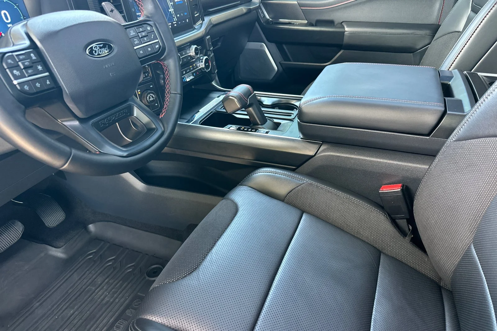 Used 2024 Green Ford Raptor image 17