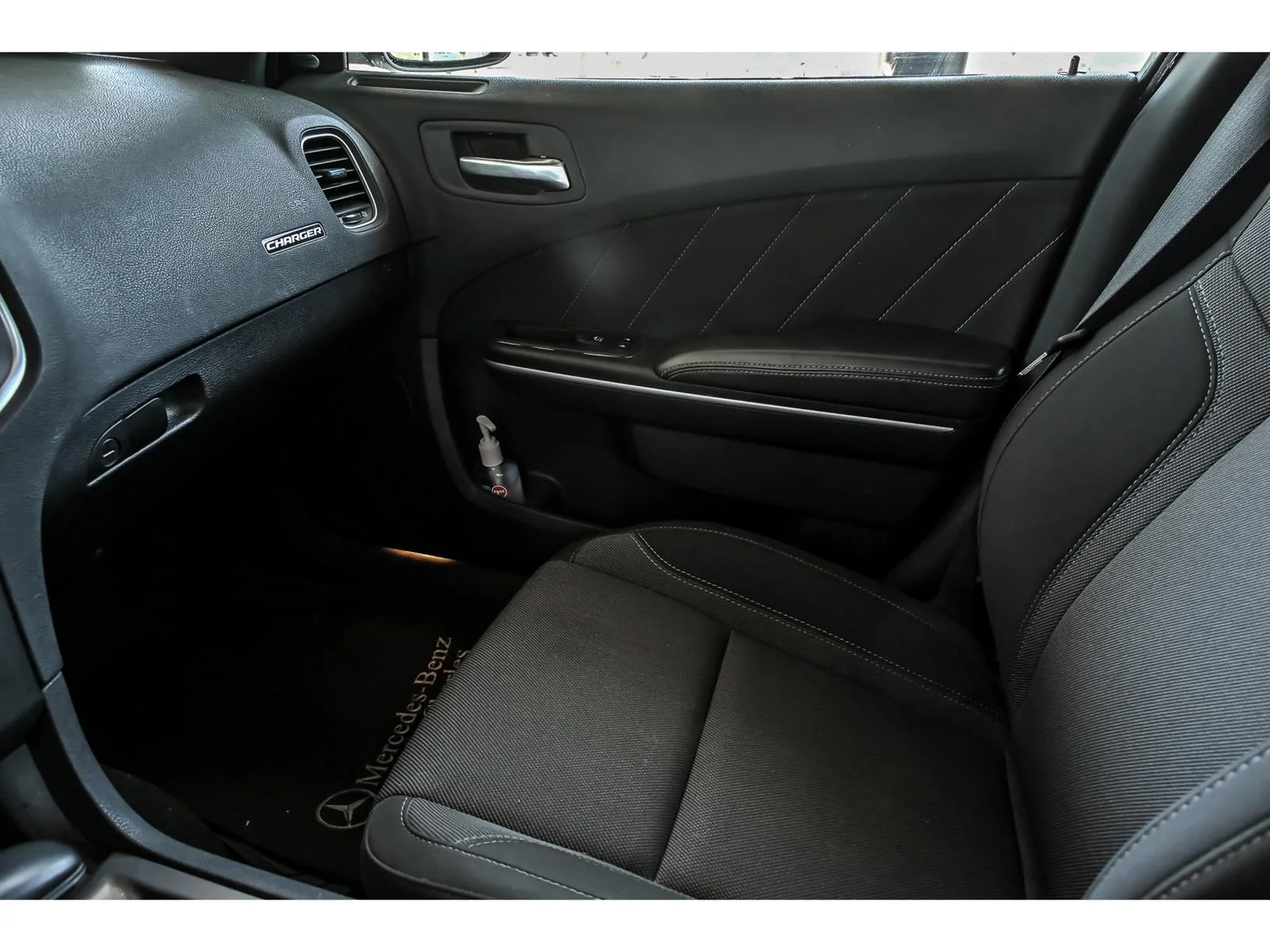 Used 2022 Gray Dodge SXT image 21