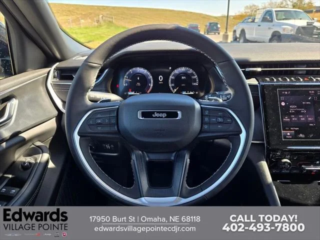 2025 Jeep Grand Cherokee Altitude - Photo 29