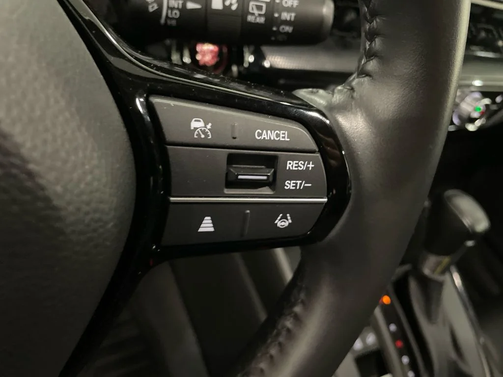 Used 2024  Honda EX-L image 16