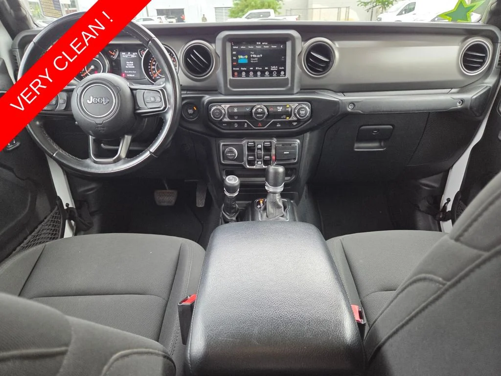 Used 2022 White Jeep Sport image 5