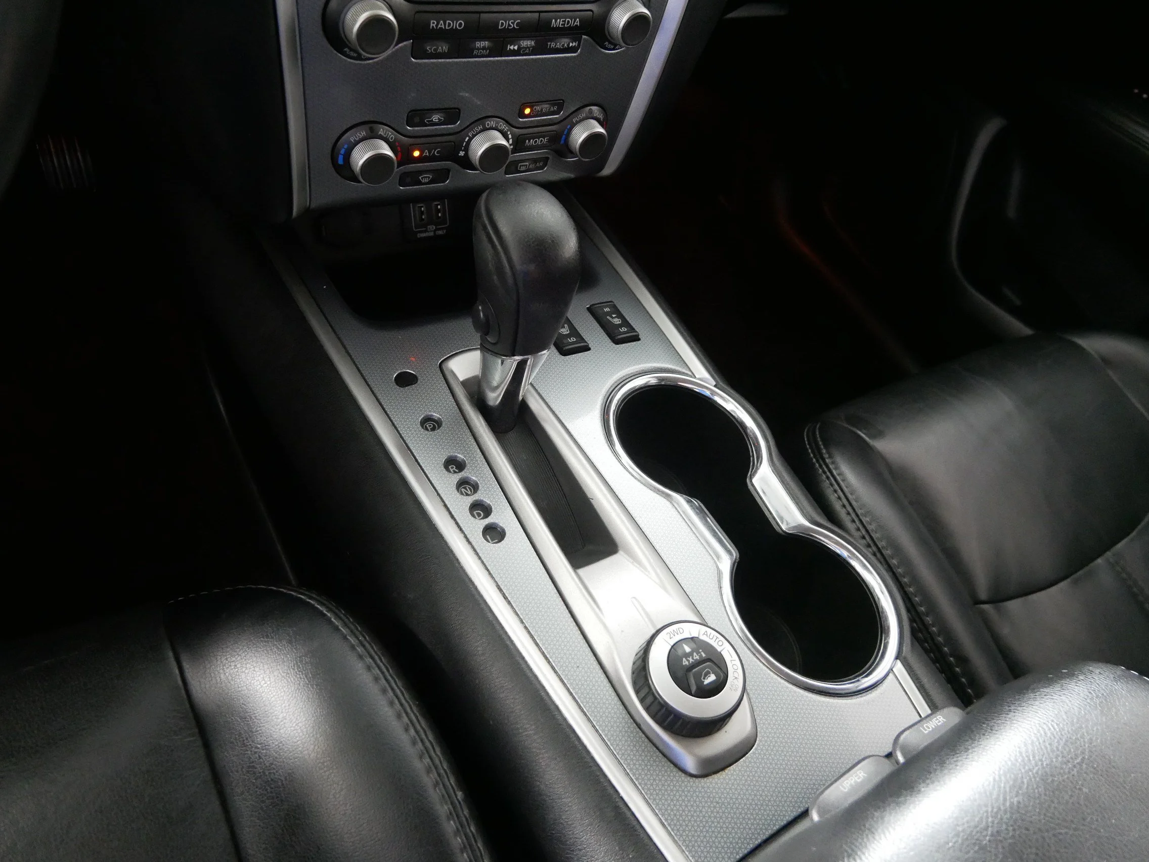 Used 2018 Magnetic Black Nissan SL image 24