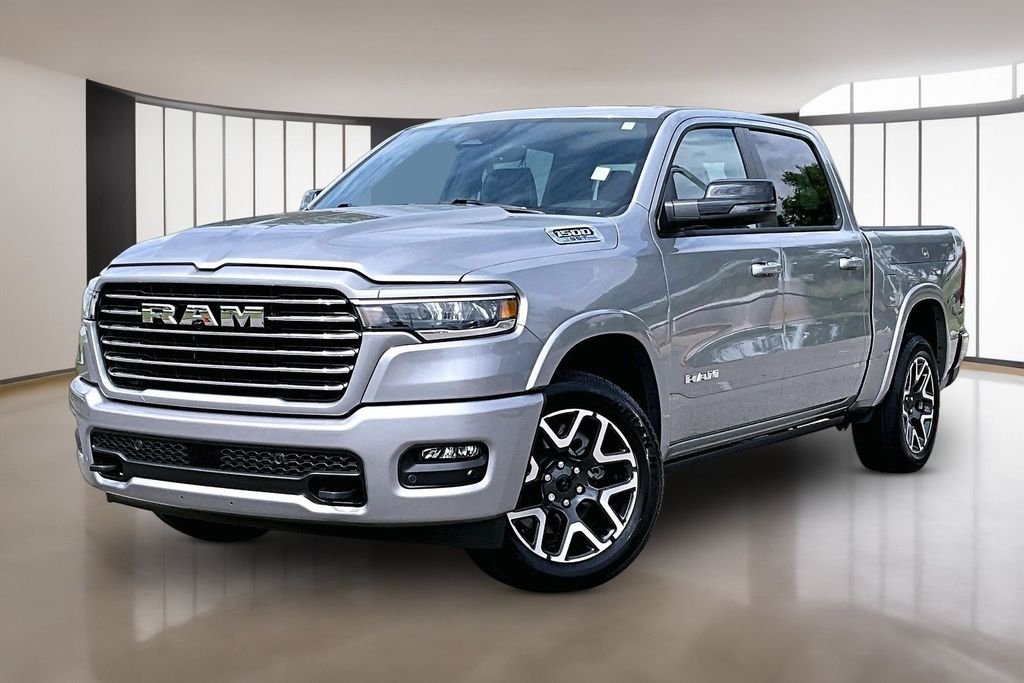 2025 RAM 1500 Laramie 4x4 Crew Cab 5'7's photo