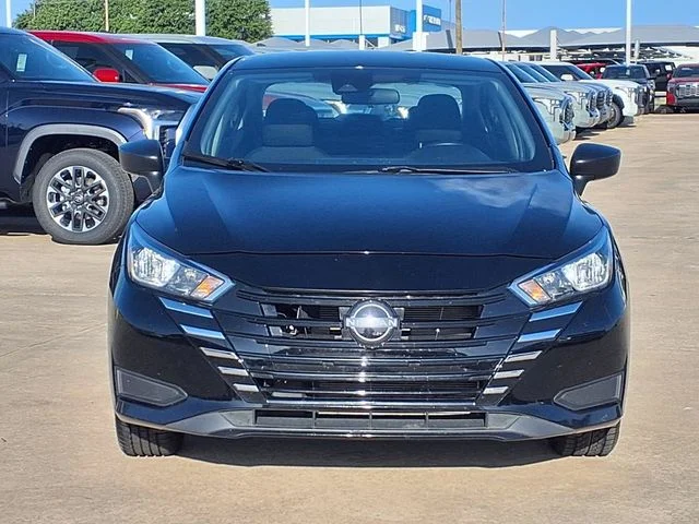 2024 Nissan Versa 1.6 S