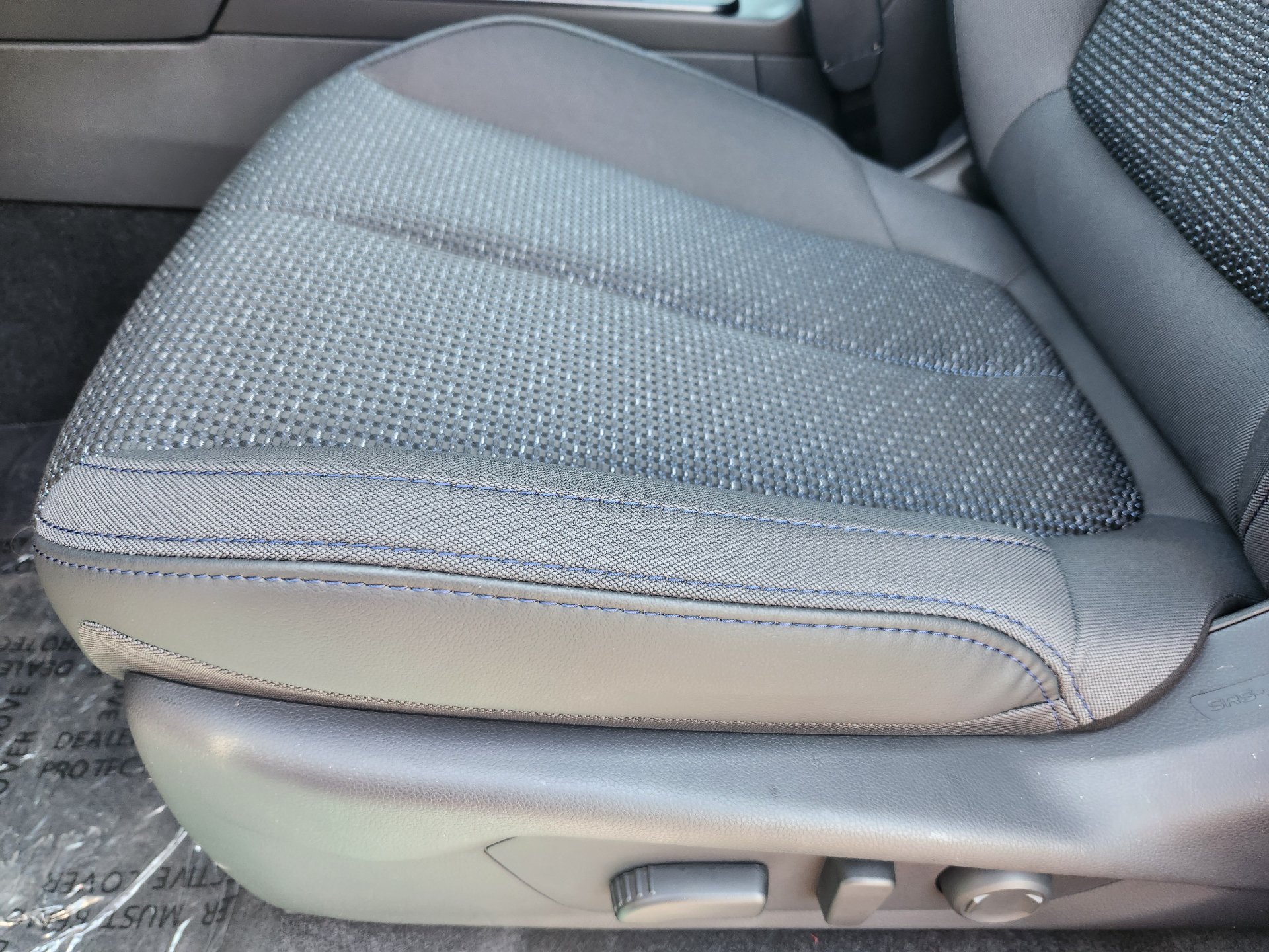 New 2026 RIVER ROCK PEARL Subaru Premium image 18