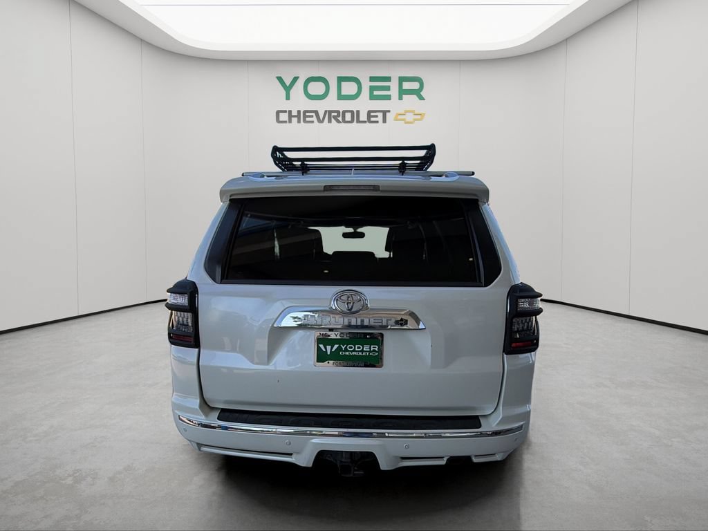 Used 2014  Toyota Limited image 8