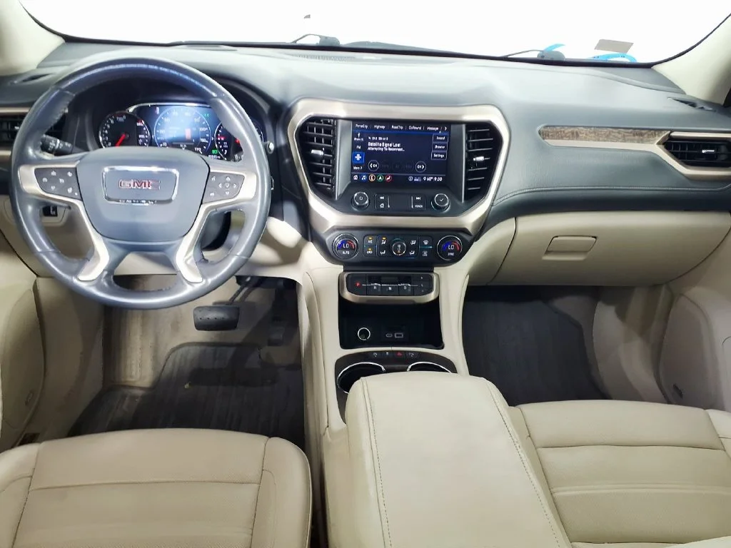Used 2020 White GMC Denali image 13