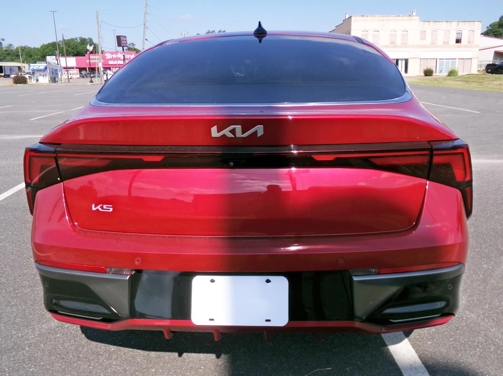 Used 2025 Runway Red Kia LXS image 3