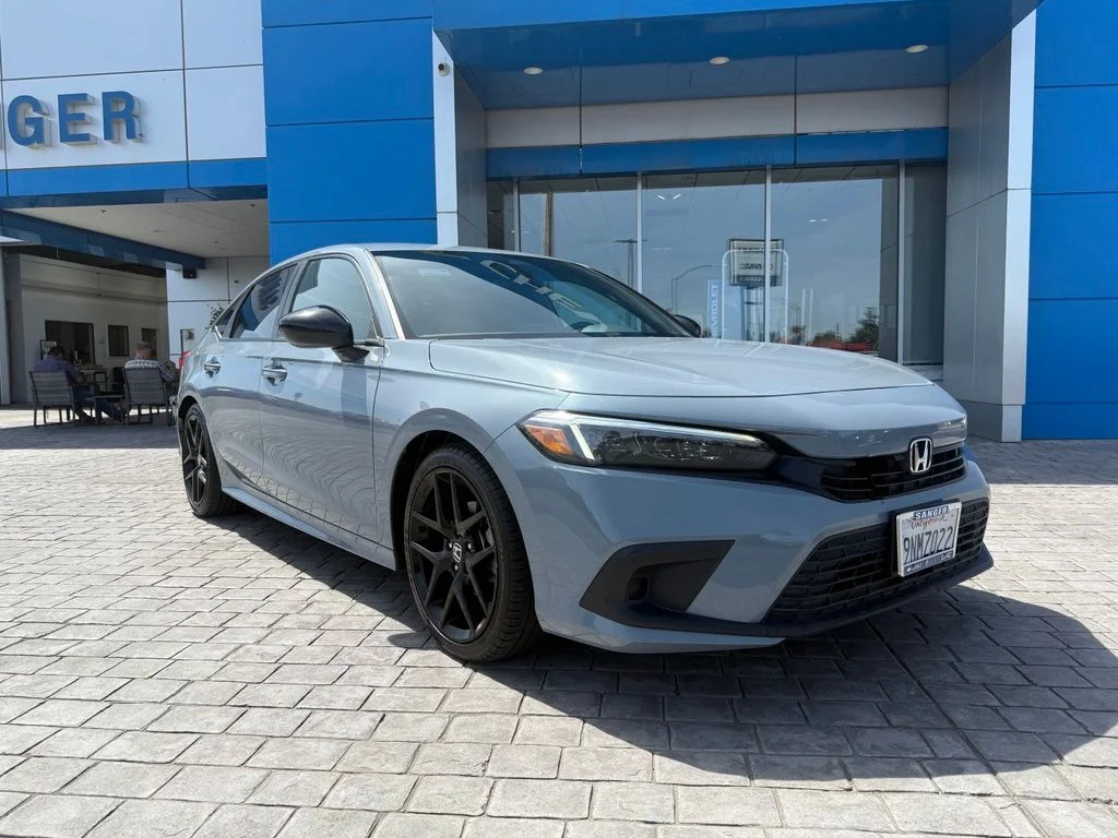 Used 2024 Gray Honda Sport image 4