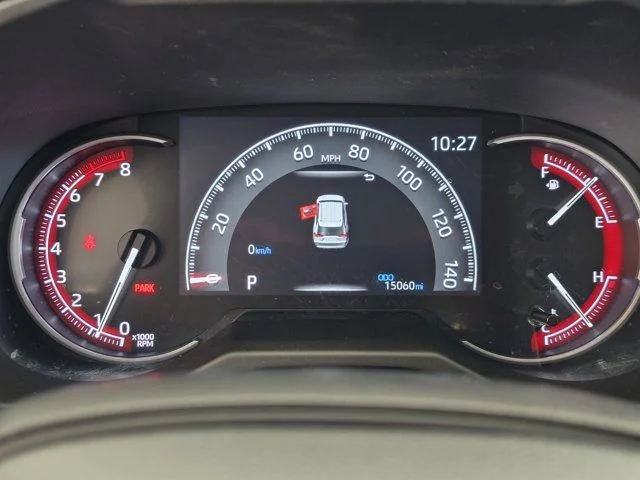 Used 2025 Silver Toyota LE image 9