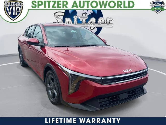 2026 Kia K4 LXS