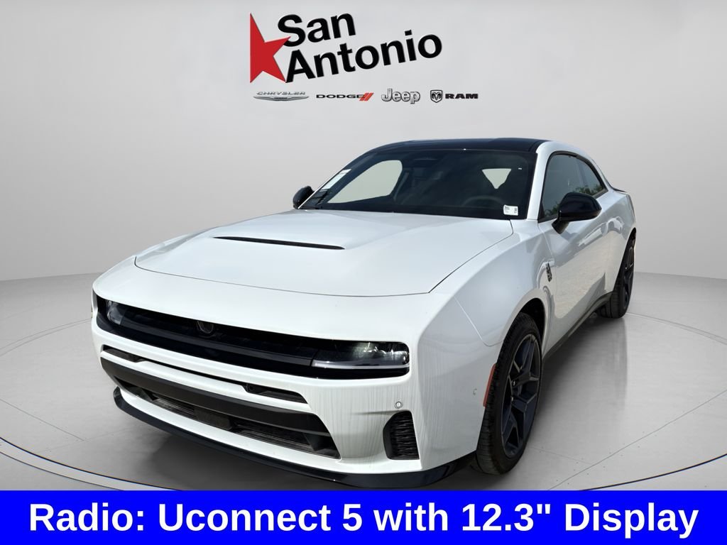 New 2026 White Knuckle Exterior Paint Dodge R/T Scat Pack image 4