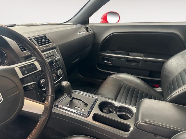 Used 2010 Red Dodge R/T image 11
