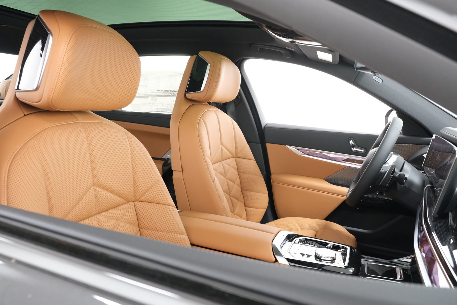 New 2026 Black Sapphire Metallic BMW Label image 74