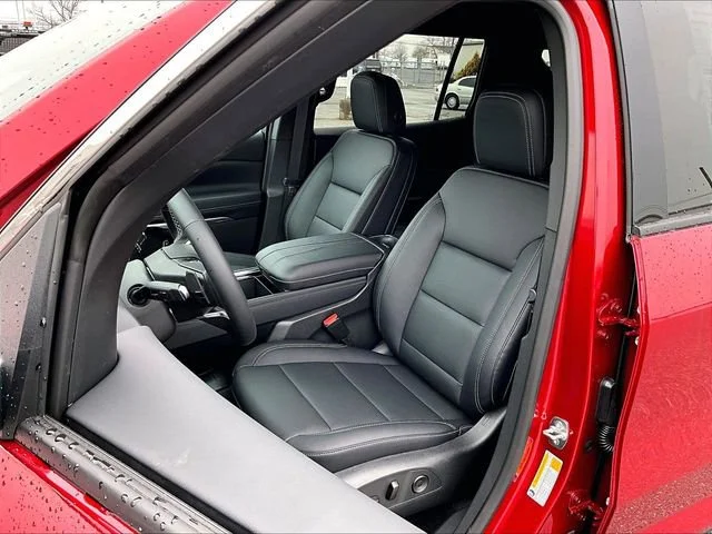 2026 Chevrolet Traverse LT - Photo 10