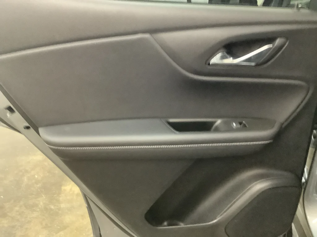 Used 2025 Sterling Gray Metallic Chevrolet LT image 22