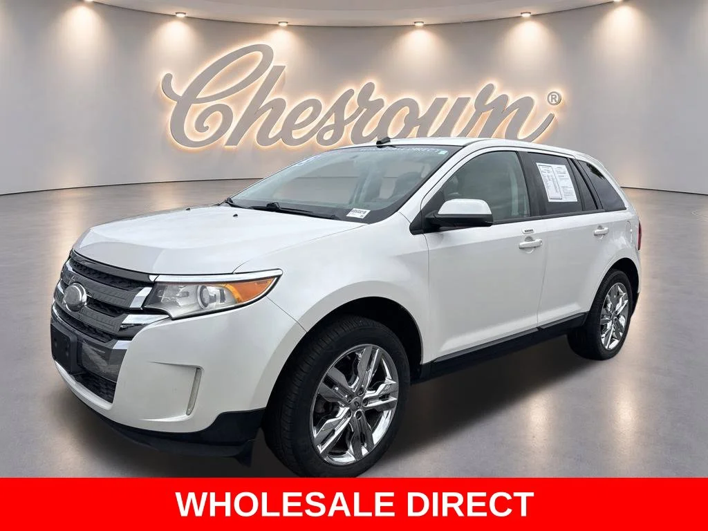 Used 2013 White Ford SEL image 1