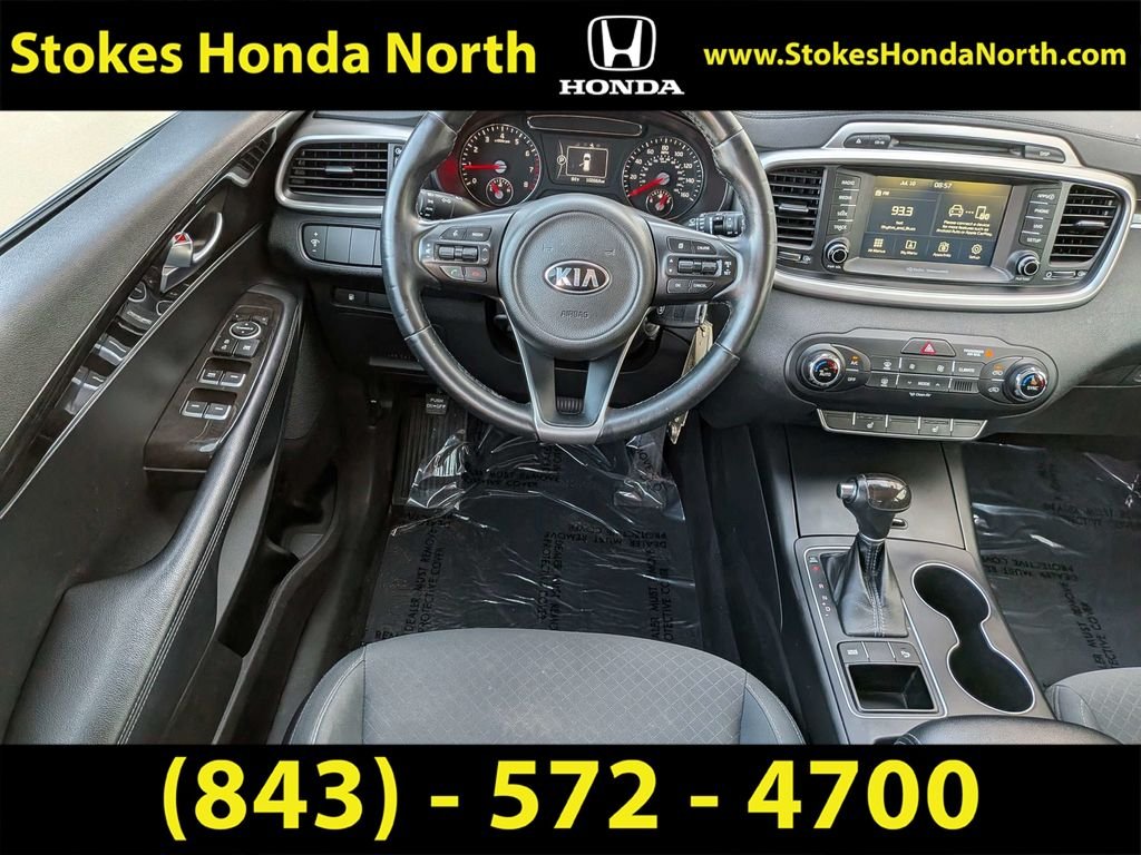 Used 2018 Black Kia LX image 18