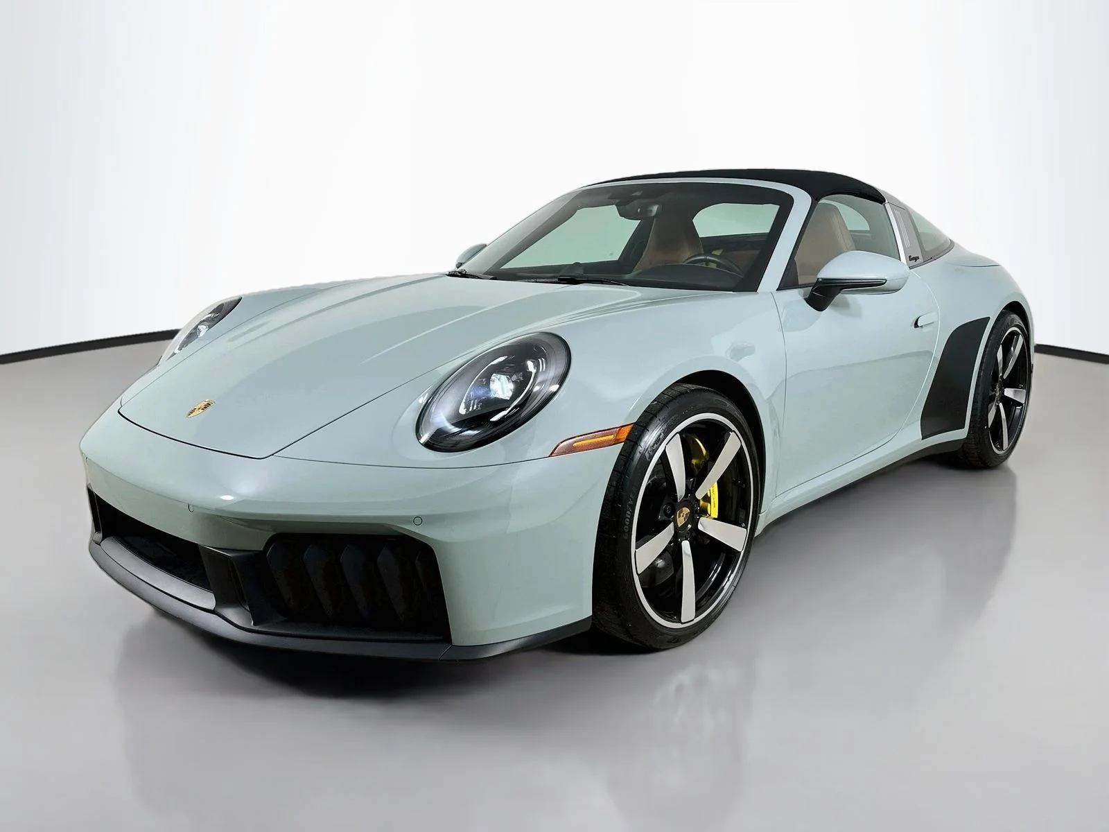 2025 Porsche 911