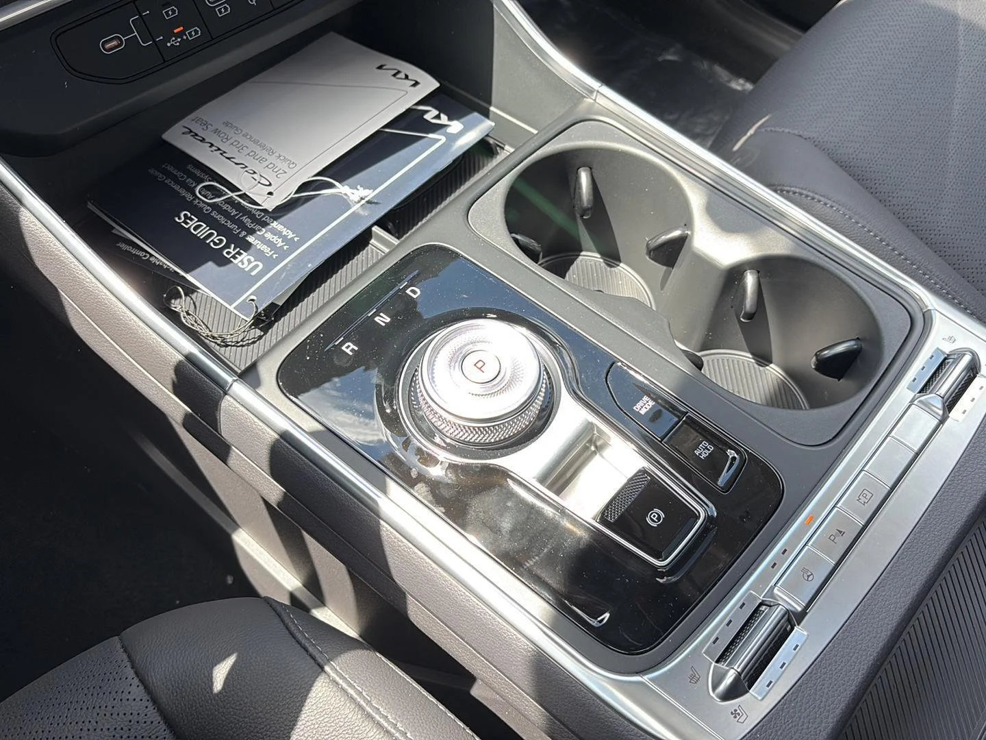 New 2026 Ceramic Silver Kia SX Prestige image 15