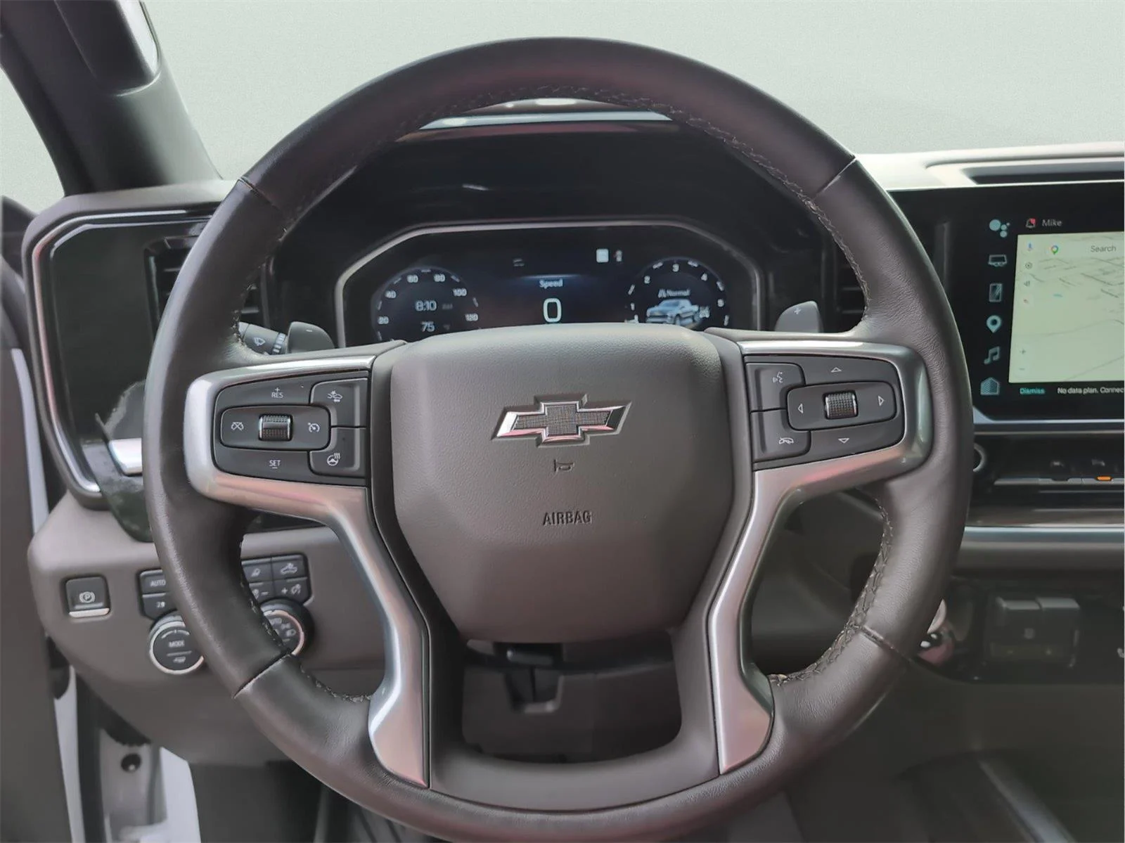 Used 2022 Summit White Chevrolet RST image 25