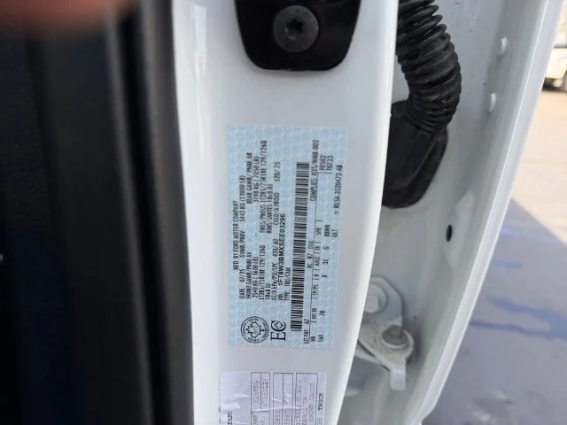 Used 2025 White Ford Platinum image 23