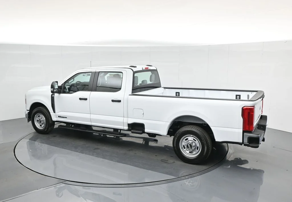 New 2026 White Ford XL image 44