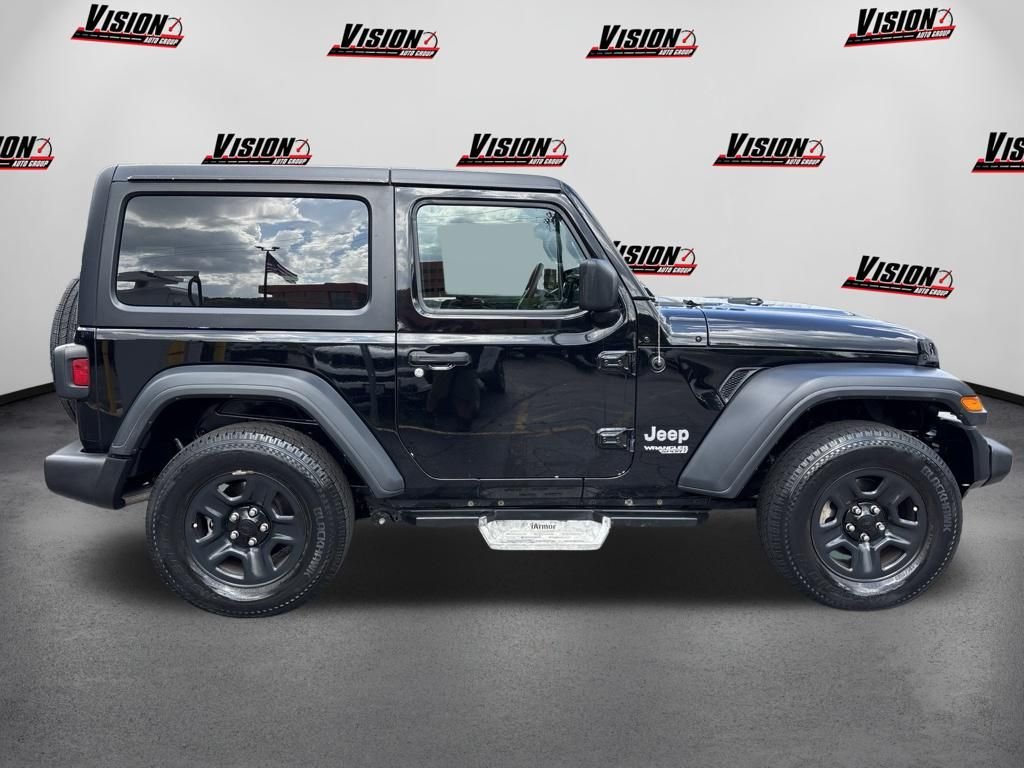 Used 2019 Black Jeep Sport image 4