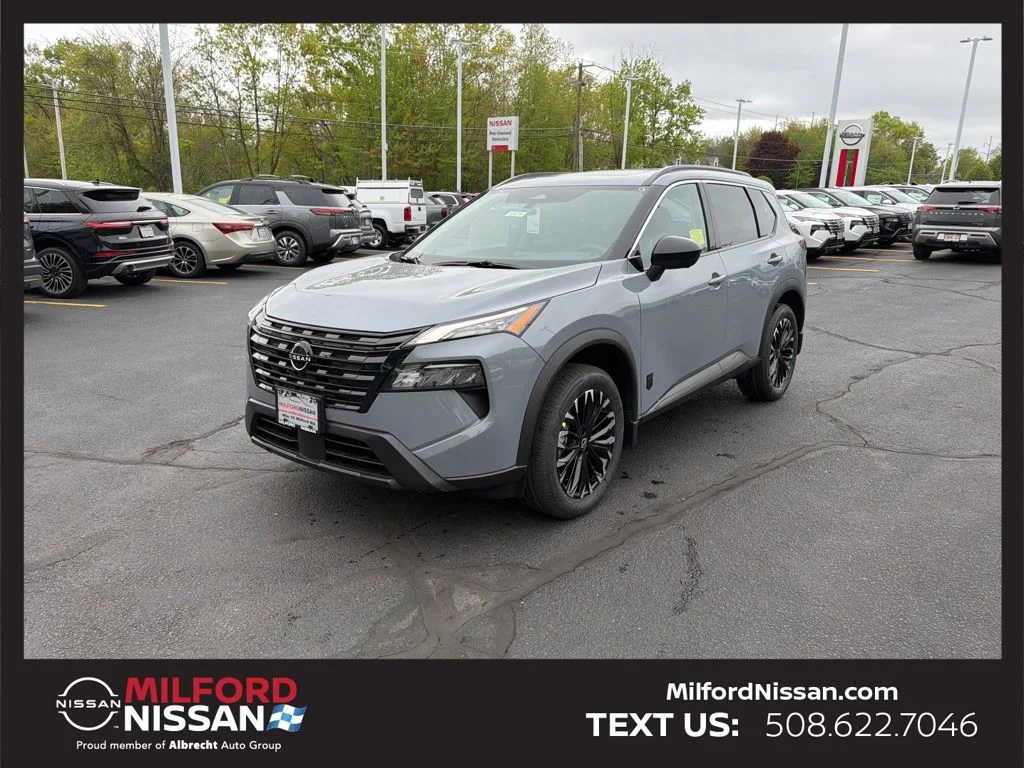 2026 Nissan Rogue Dark Armor AWD's photo