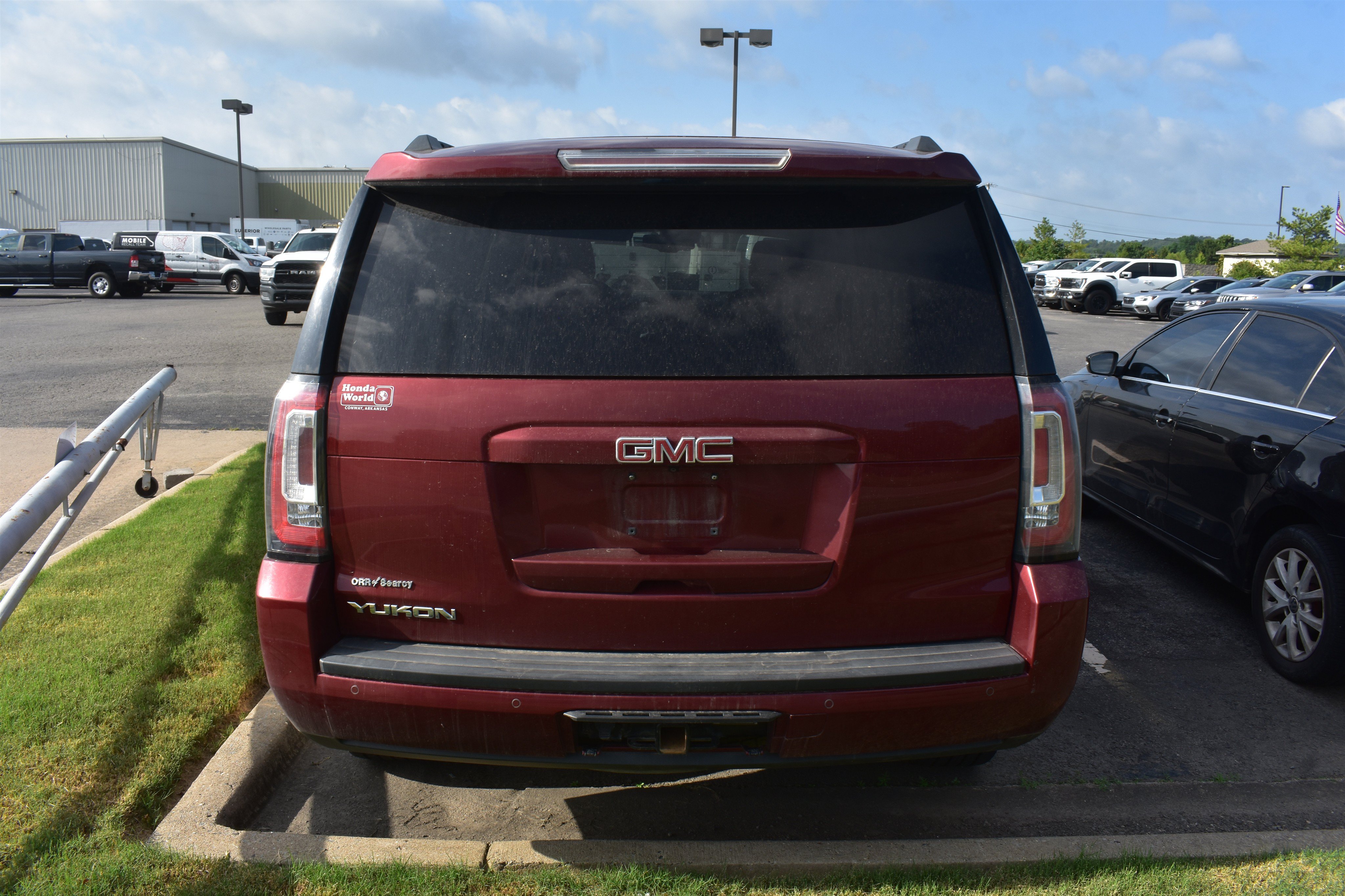 Used 2016 Crimson Red Tintcoat GMC SLT image 5