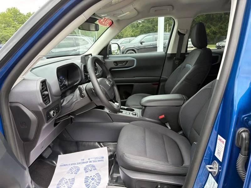 Used 2024 Blue Ford Badlands image 18