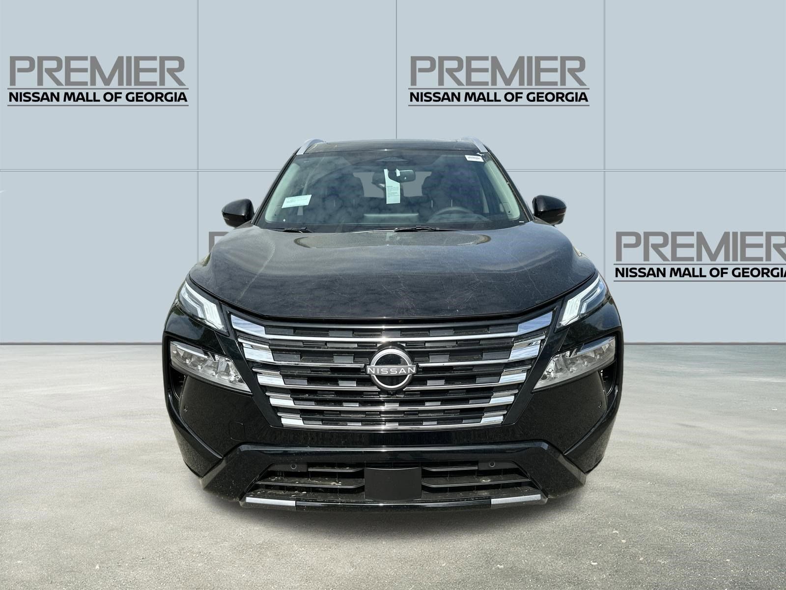 New 2026 Black Nissan Platinum image 2