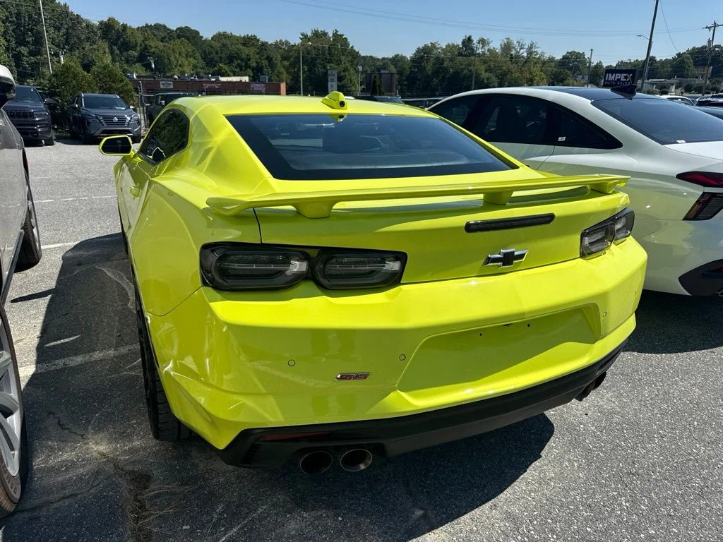 Used 2021 Green Chevrolet SS image 5