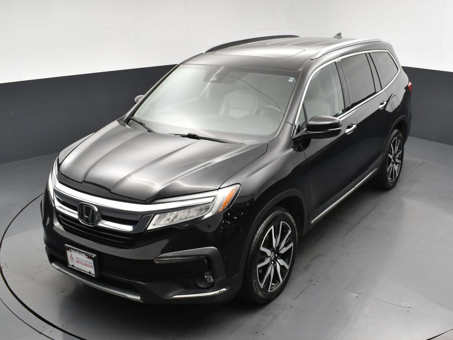 Used 2019  Honda Touring 7-Passenger image 9