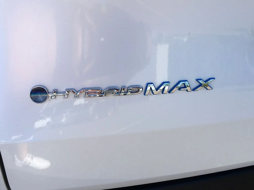 Certified Used 2024 Beige Toyota MAX Platinum image 6