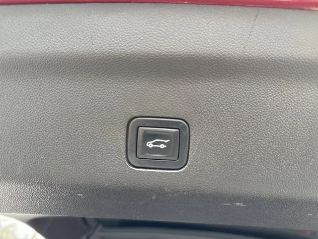 Used 2023 Red GMC Denali Ultimate image 48