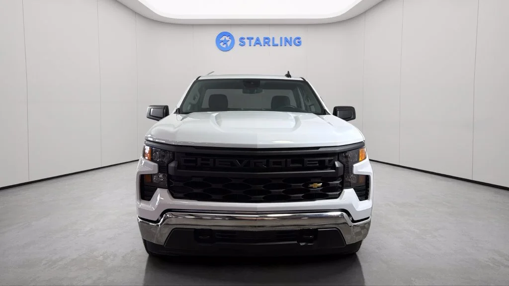 Used 2025 Summit White Chevrolet WT image 2