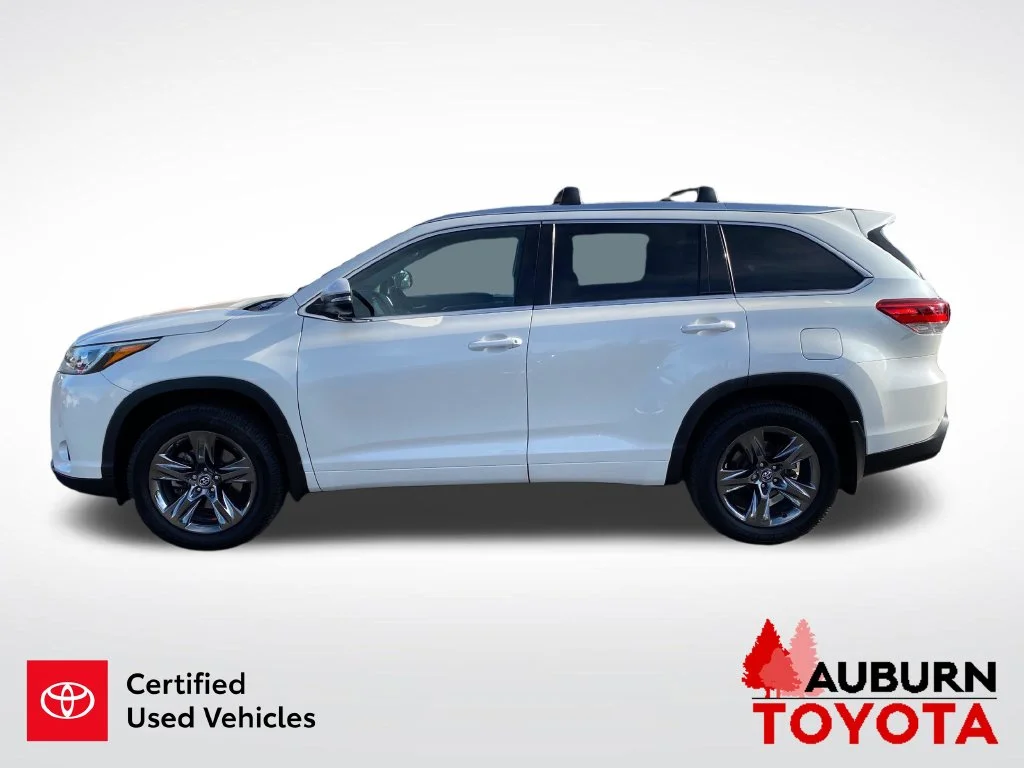 Certified Used 2017 Blizzard Pearl Toyota Limited Platinum image 9