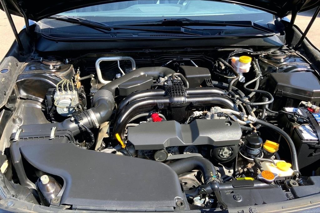 Used 2018 Black Subaru 2.5i image 30