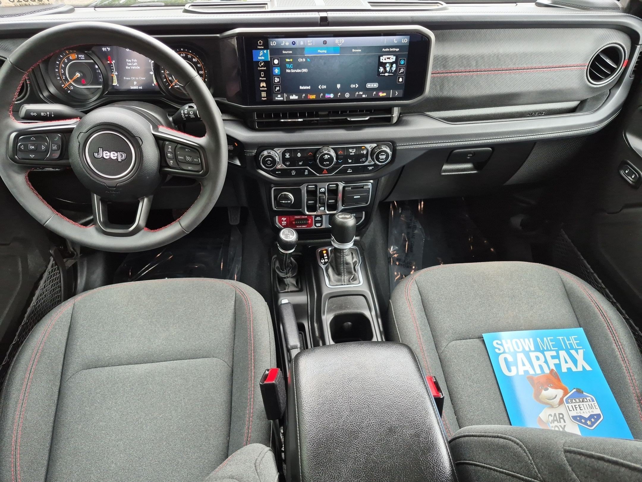 Used 2024 Black Jeep 4-Door Rubicon 4x4 image 24