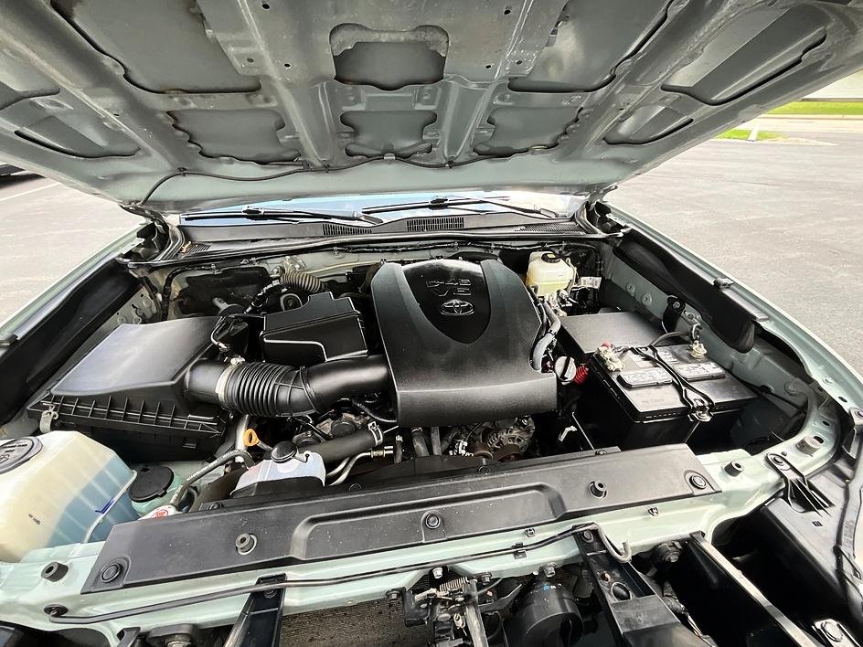 Used 2023  Toyota TRD Off-Road image 3