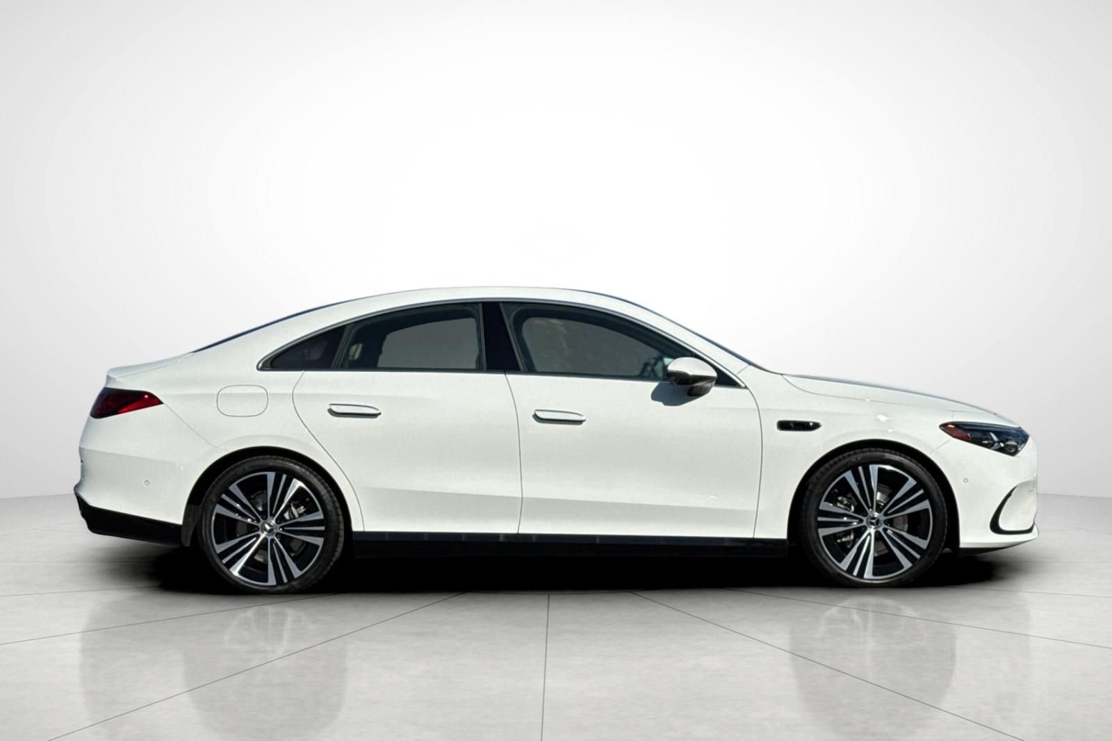 New 2027 Polar White Mercedes-Benz CLA 350 image 30