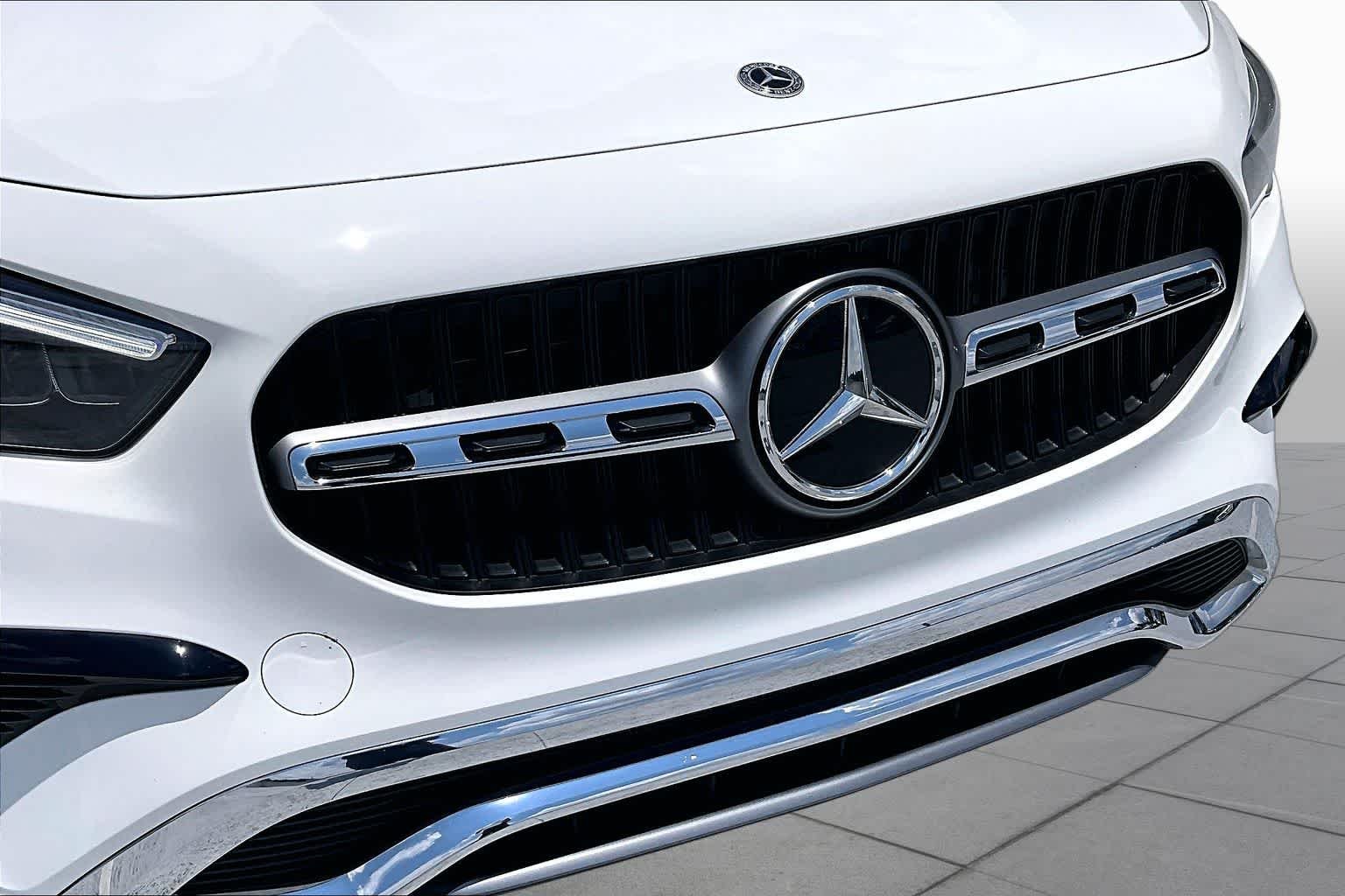 Used 2026 Polar White Mercedes-Benz GLA 250 image 30