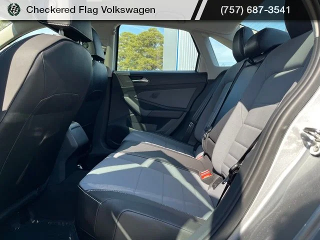 New 2026 Silver Volkswagen 1.5T SE image 26