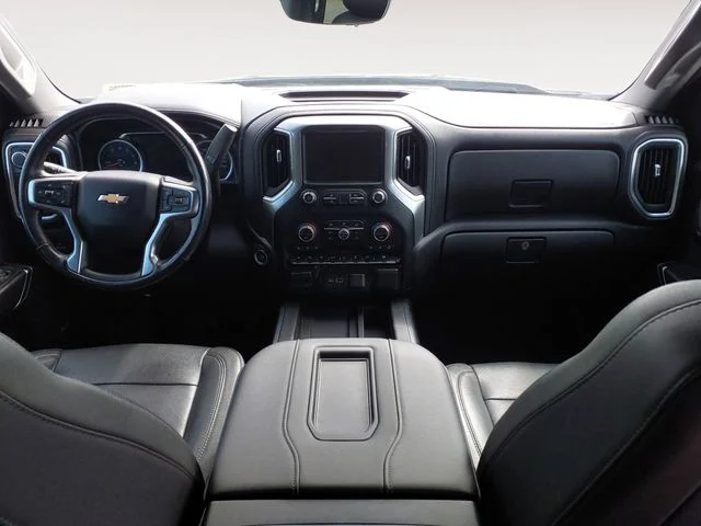Used 2019 Shadow Gray Metallic Chevrolet LTZ image 10