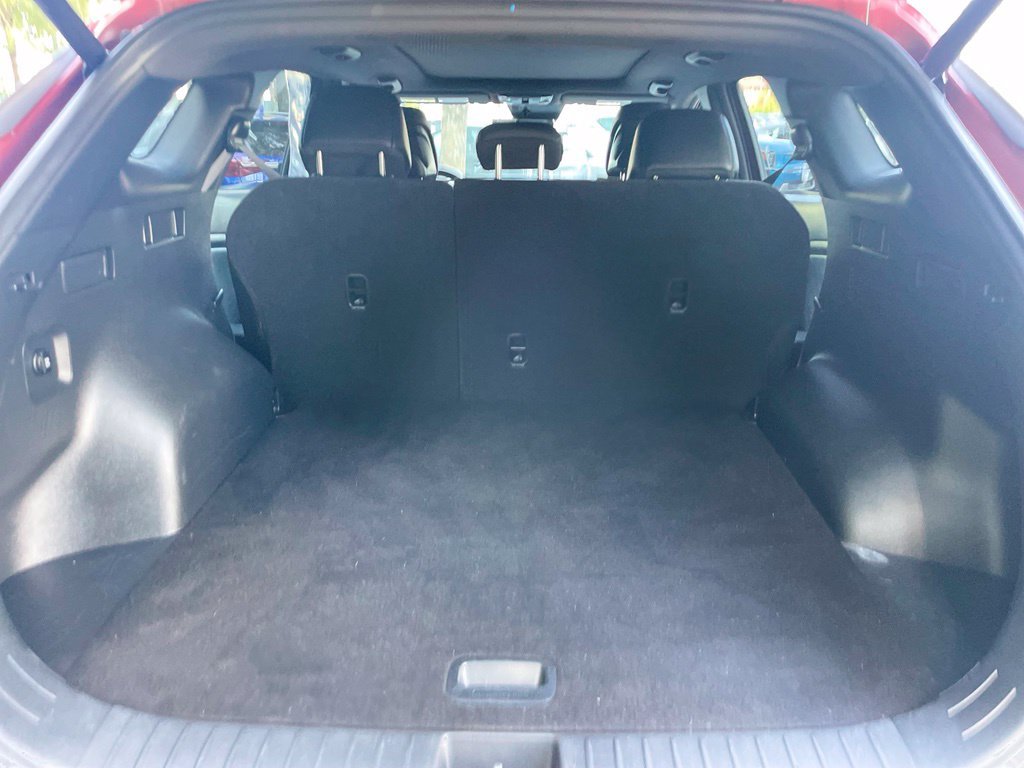 Used 2024 Dawning Red Kia X-Line image 22